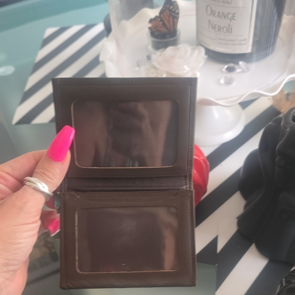 Burberry Green and Red Plaid Wallet Card Holder Great Condition Authentic - Picture 3 of 10